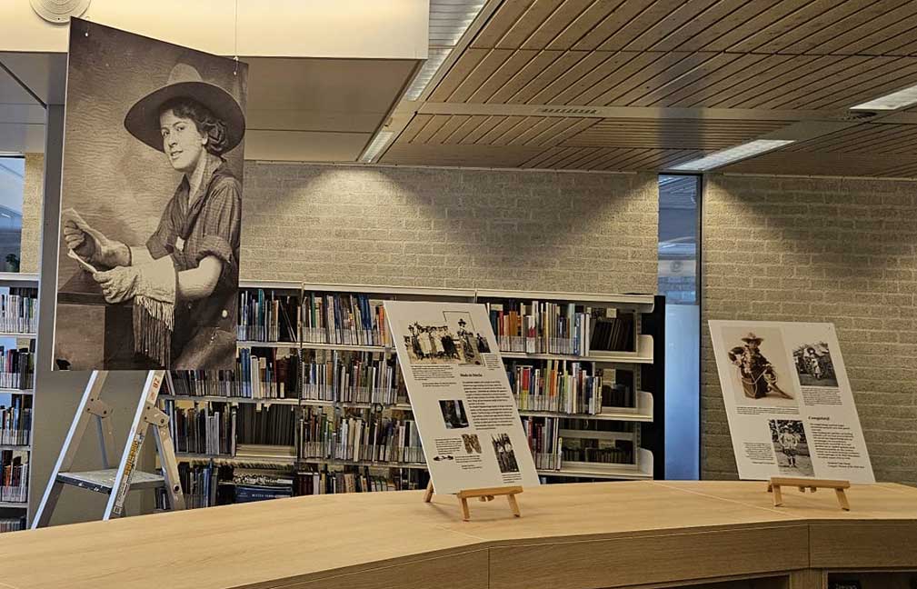 photo of Goldie in exhibit at ZB Library